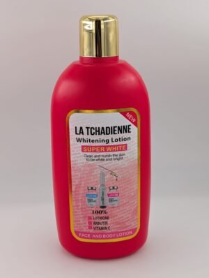 WhatsApp Image 2026-08-04 at 23.35.08 (6) LA TCHADIENNE - Lotion Corporelle et Visage Unificatrice d'Éclat au Glutathion, Arbutine et Vitamine C - Formule Intensive