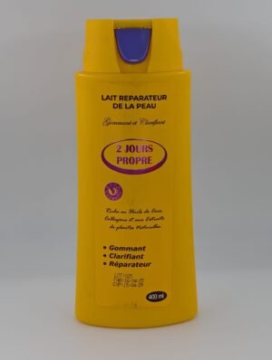 Star Cosmetic - Lait Corporel Réparateur et Exfoliant à l'Huile de Coco et Collagène - Unificateur d'Éclat - 400ml